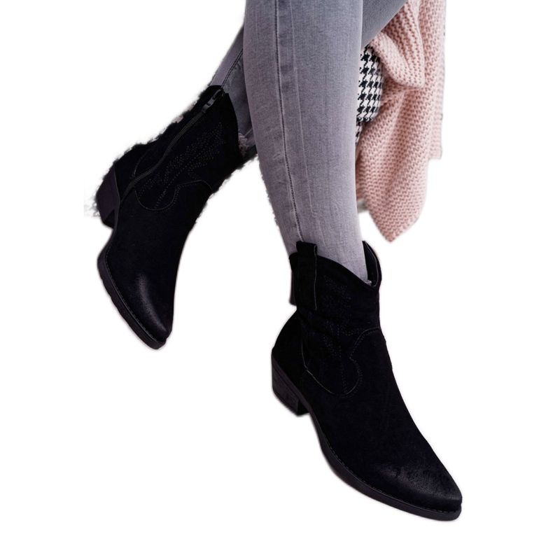 BUGO Naisten Cowboy -saappaat Suede Black Ferders musta 2