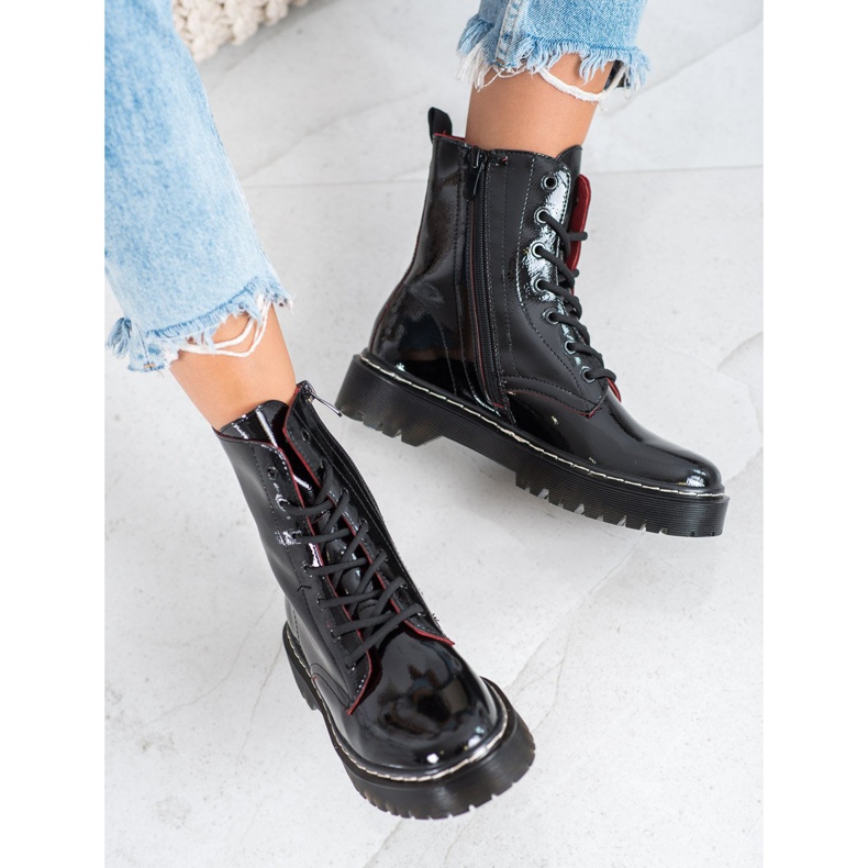 VINCEZA lakattuja työntekijöitä musta 2