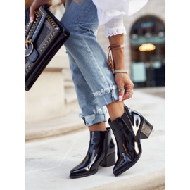 Naisten saappaat Sergio Leone lakatut Chelsea -saappaat musta BT621 1