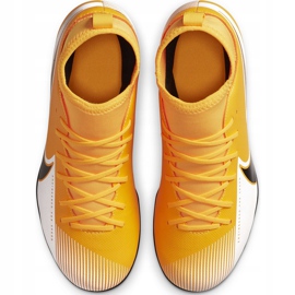 Nike Mercurial Superfly 7 Club FG / MG Junior AT8150 801 jalkapallokengät oranssi keltainen 1