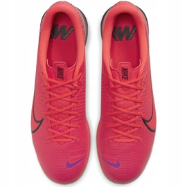Nike Mercurial Vapor 13 Academy Ic AT7993 606 jalkapallokengät vaaleanpunainen punainen 1