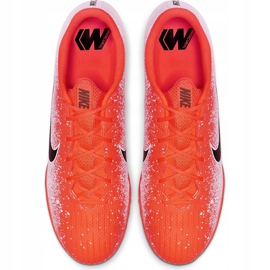 Nike Mercurial Vapor X 12 Academy Tf AH7384 801 jalkapallokengät monivärinen valkoinen 1