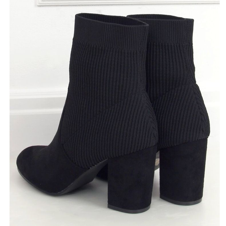 Mustat sukkisaappaat 7980-GA Musta 1