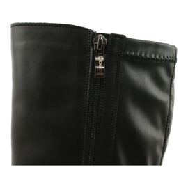 Arka Nahkaiset saappaat Arek 7322 -pylväässä, mustat 5