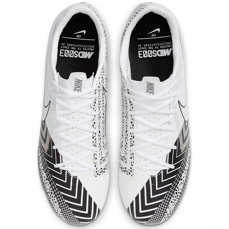 Nike Mercurial Vapor 13 Academy Mds FG / MG CJ1292 110 jalkapallokengät valkoinen valkoinen 1