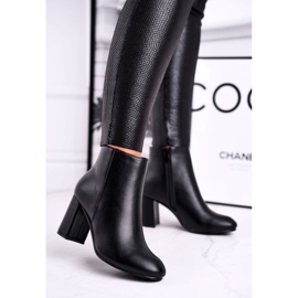 FW1 Naisten saappaat kantapäässä musta ase 1