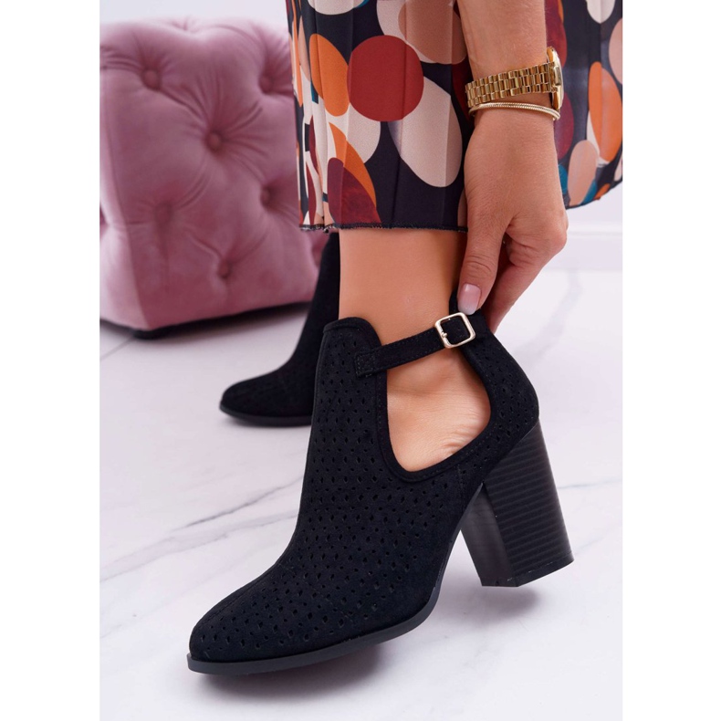 Bellucci Naisten saappaat kantapäässä, aukko, jossa leikkaukset Musta GoodDay 1