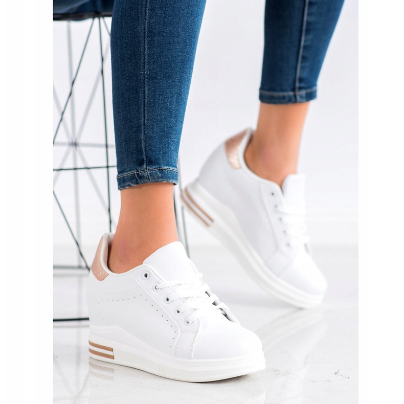 SHELOVET Urheilukengät kiilalla valkoinen kultainen 2