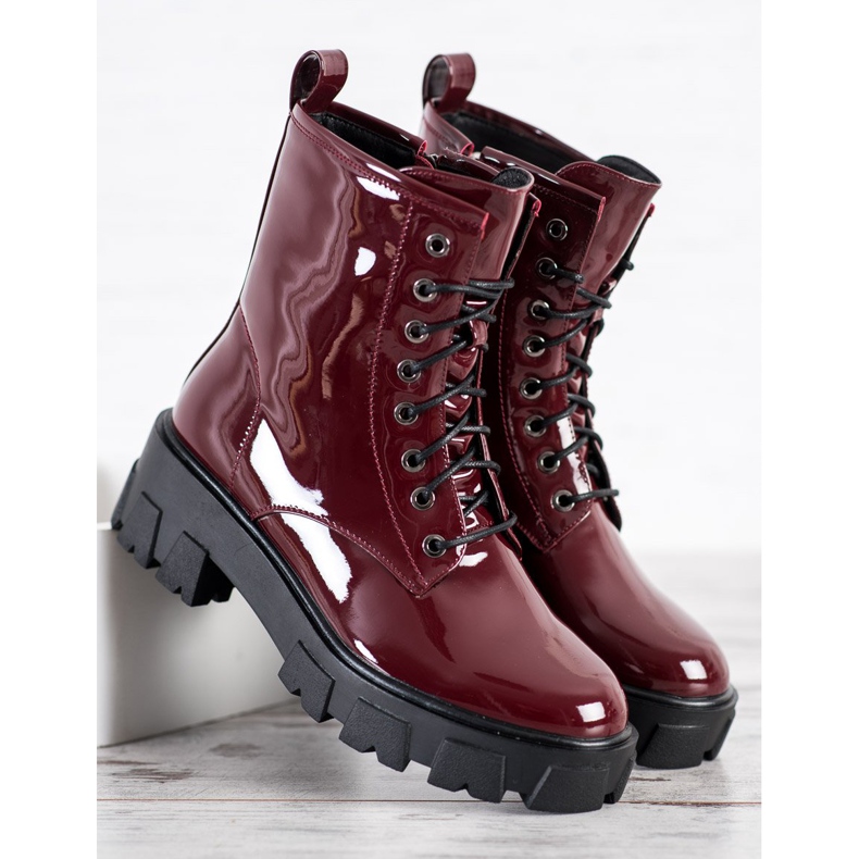 Goodin Lakatut työntekijät punainen 2