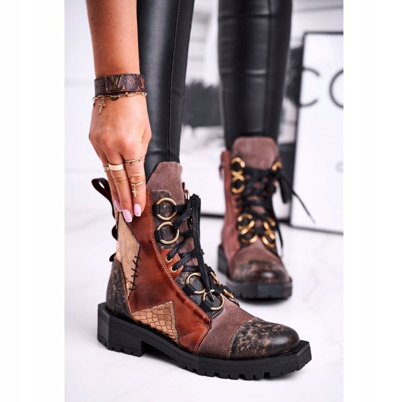 Naisten saappaat Nahka Maciejka Punainen 04184-29 / 00-3 ruskea monivärinen 2