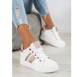 SHELOVET Urheilukengät kiilalla valkoinen 1