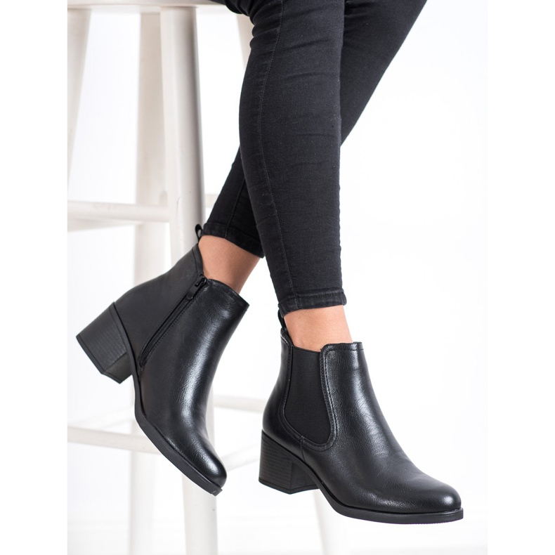 J. Star Saappaat matalalla postilla musta 1