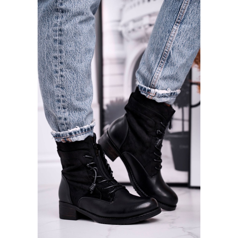 Black Bear naisten työkengät musta 1