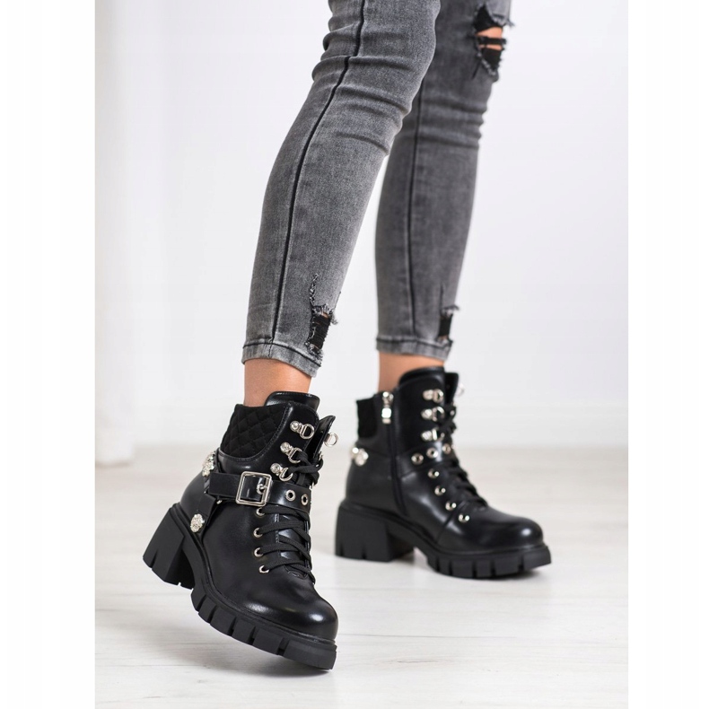 Yes Mile Tyylikkäitä työntekijöitä koristeilla musta 1