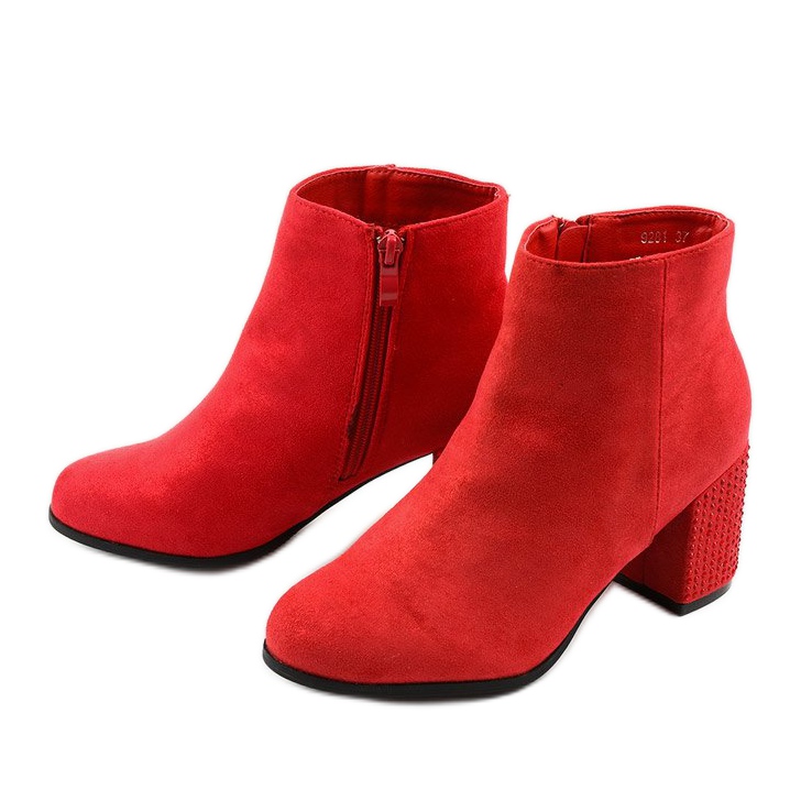 Punaiset kimaltelevat nilkkurit Slatemark -postissa punainen 2