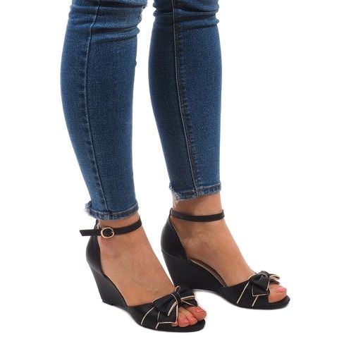 Kiilasandaalit F1-43 Musta 1