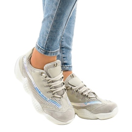 Beige MS523-8 kouluttajat 1