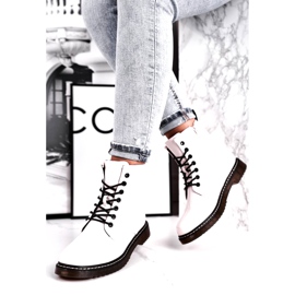 Evento Naisten saappaat, lakattu valkoiset saappaat 20BT35-3001 valkoinen 2