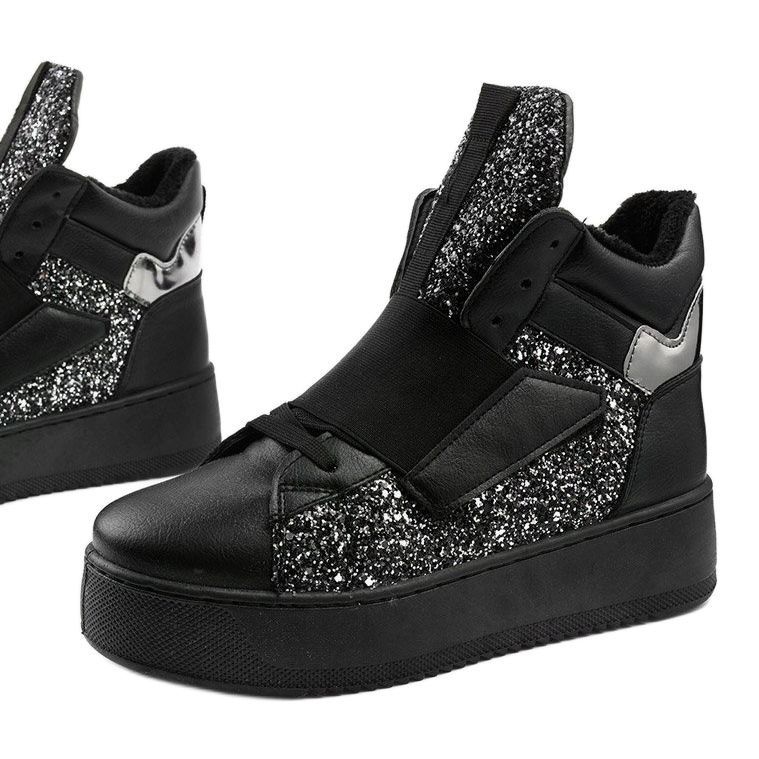 Hentevarin mustat eristetyt saappaat hopea 1