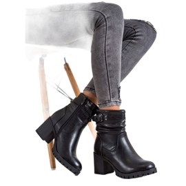 SDS Korkeat saappaat eristyksellä musta 2