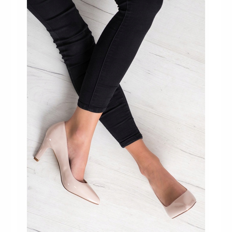 Goodin Lakatut pumput beige 1