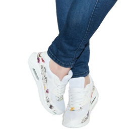 Urheilukengät Flowers R-29 Valkoinen 1