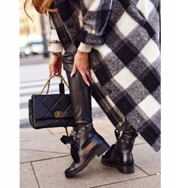 MSMG Naisten saappaat, joissa metallihelmet, lämmin Perla -nauha musta 2