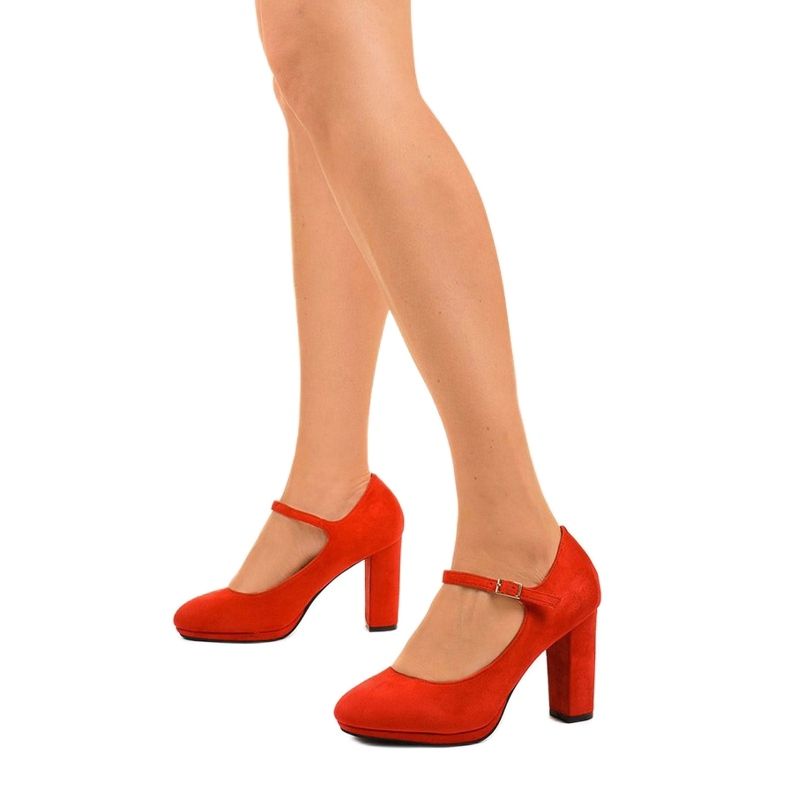 Punaiset mokkapumput Neridan -pylväässä punainen 1