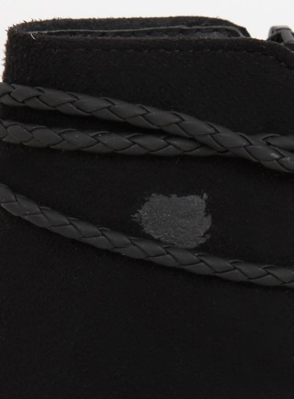 Musta korkokengät VQ-31 Black Ii Genre 1