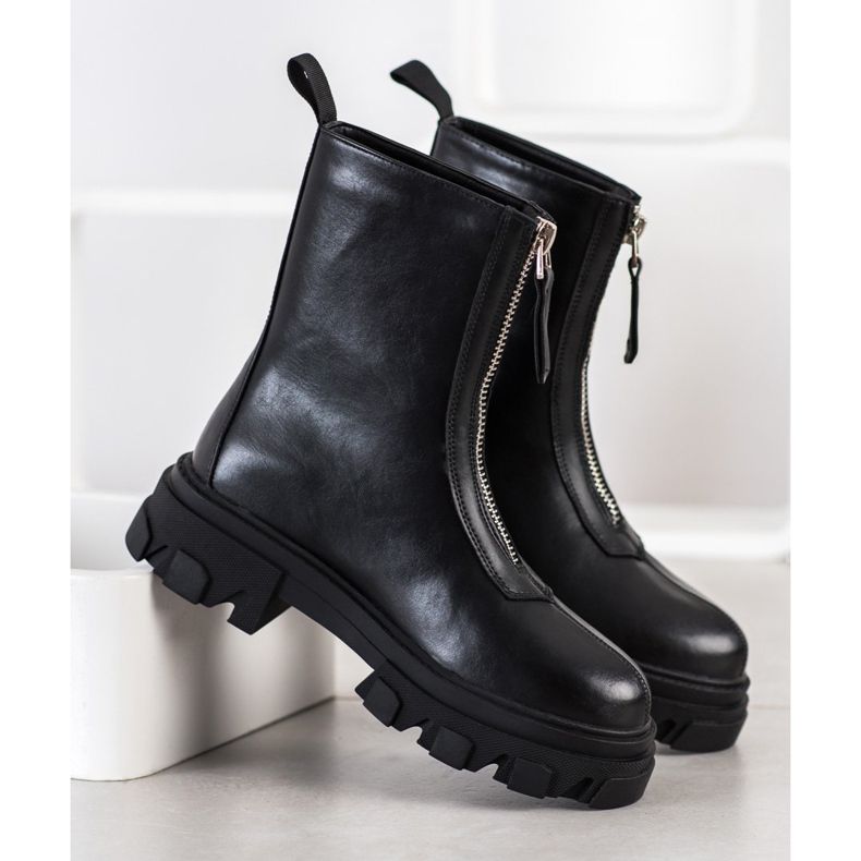 Seastar Työntekijät alustalla musta 1