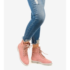 Vaaleanpunaiset eristetyt saappaat Arlindalta vaaleanpunainen 1