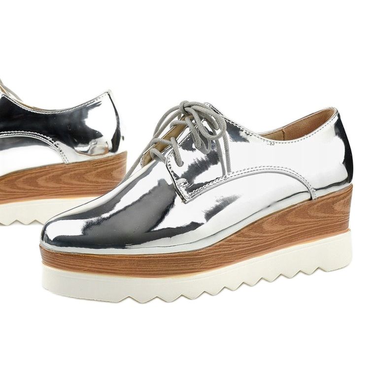 Liukuvat hopeakengät GF-FD9-nastoilla 1