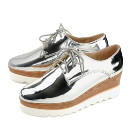 Liukuvat hopeakengät GF-FD9-nastoilla 2