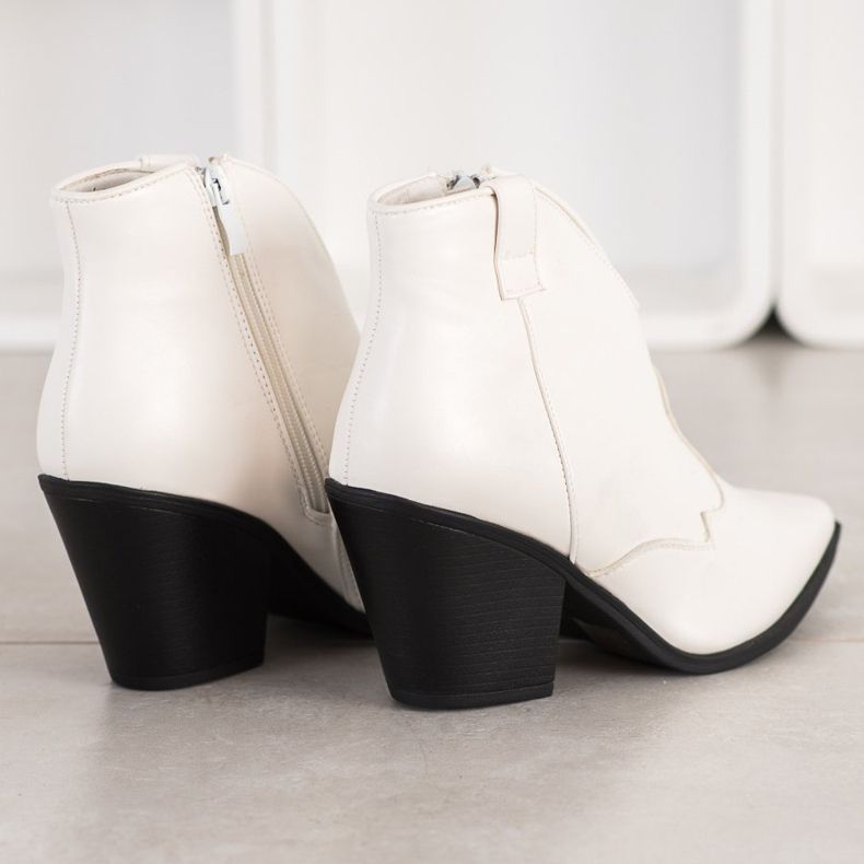 Queen Vivi Lyhyet lehmätytöt Spitzissä valkoinen 1