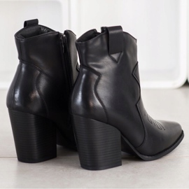 Bella Paris Mustat lehmätytöt 1