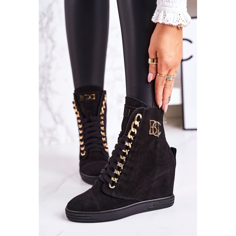 Naisten mokkanahkaiset lenkkarit BOOCI 2222/066 / kultaketjulla musta 2