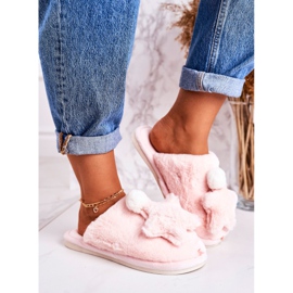 Naisten tohvelit turkiksella ja tähdellä Vaaleanpunainen yö-yö 2