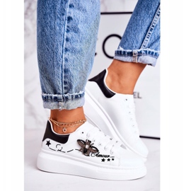 Naisten urheilukengät Lenkkarit Fly White Amourilla valkoinen 1