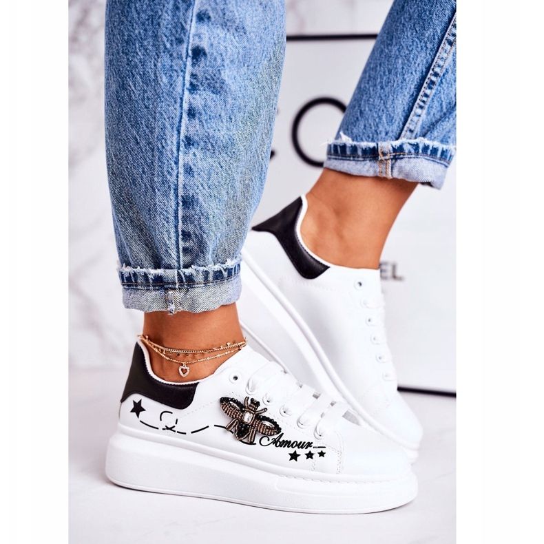 Naisten urheilukengät Lenkkarit Fly White Amourilla valkoinen 1