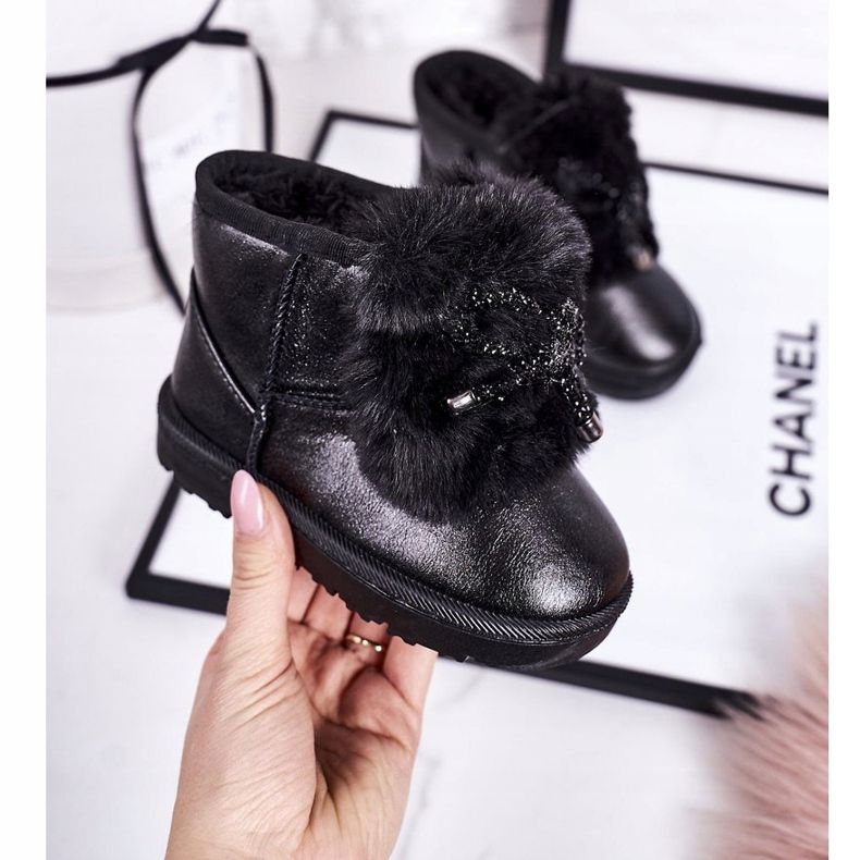 Lasten lumisaappaat turkiksella Musta Aurora 1