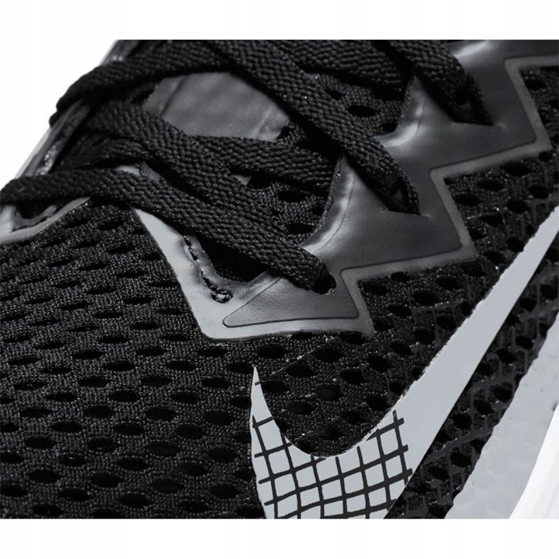 Nike Metcon 6 FlyEase M DB3790-010 -harjoituskengät musta 2