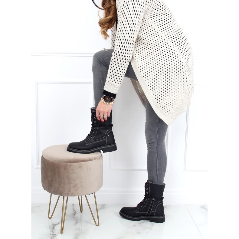 Mustat pitsityöt 4667 Musta 2