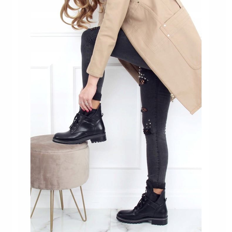 Mustat naisten saappaat NC1082 Musta 1