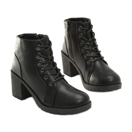 Vices T132-38-musta 1