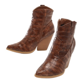 Vices 3324-54-ruskea 1