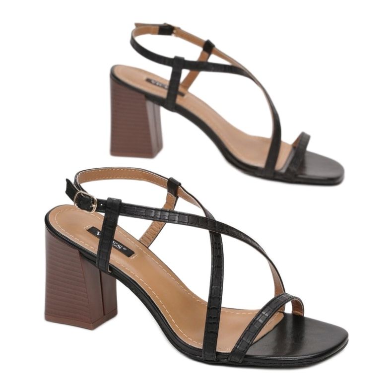 Vices 3388-38-musta 1