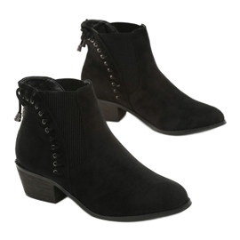 Vices 3321-38-musta 1