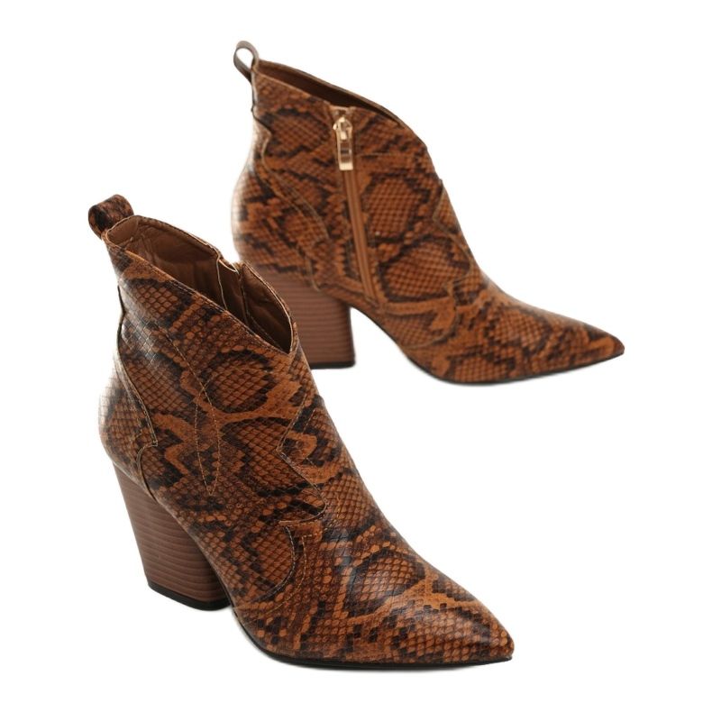 Vices 1584-54-ruskea 1