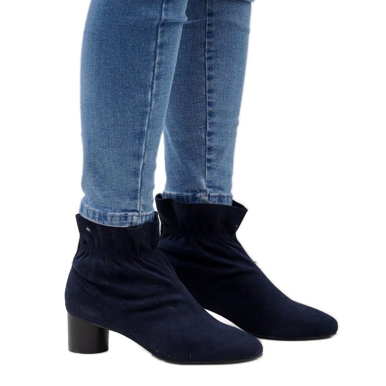 Tummansiniset mokkanahkakengät JM5512M -pylväässä laivastonsininen 1