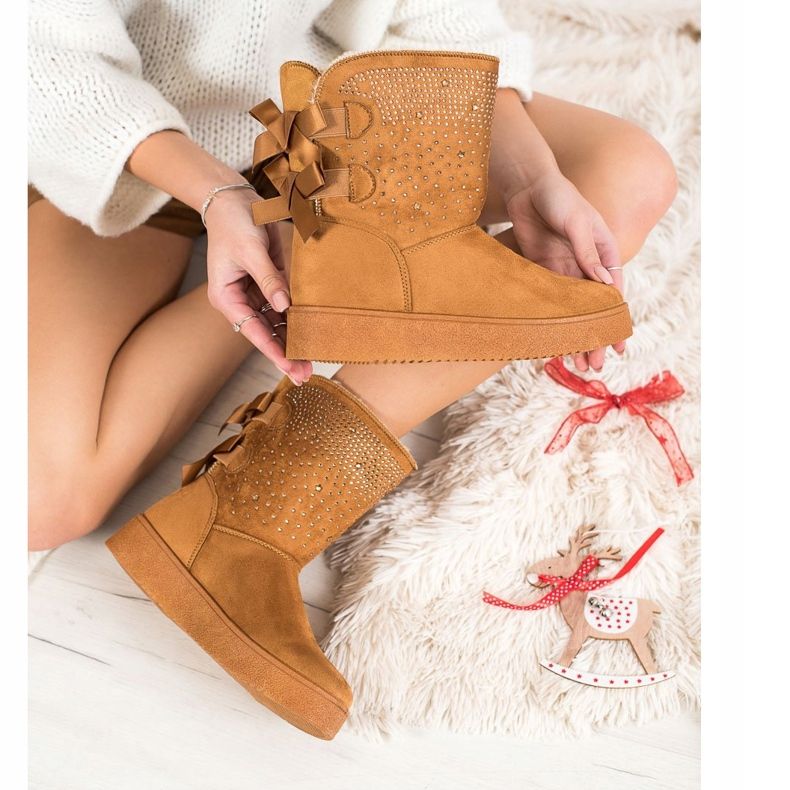 Small Swan Mukluki kristallien kanssa ruskea 1